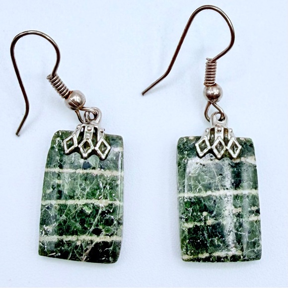 Vintage Jewelry - Green Jasper Style Stone Dangle Earrings Silver Tone Boho Rectangle Drop